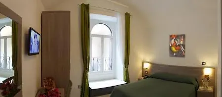 Trastevere In Bed 2*