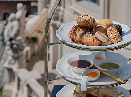 Nh Collection Fori Imperiali Hotel 5*
