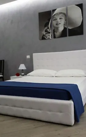 Domus Barberini Bed & Breakfast Rome