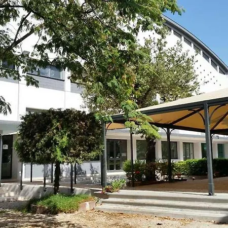 The Church Village 3* Roma