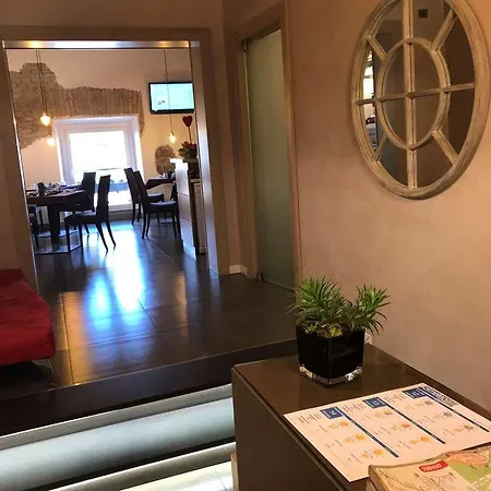 Boutique Roma