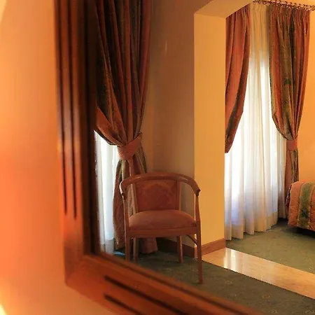 Hotel Delle Rose Rome