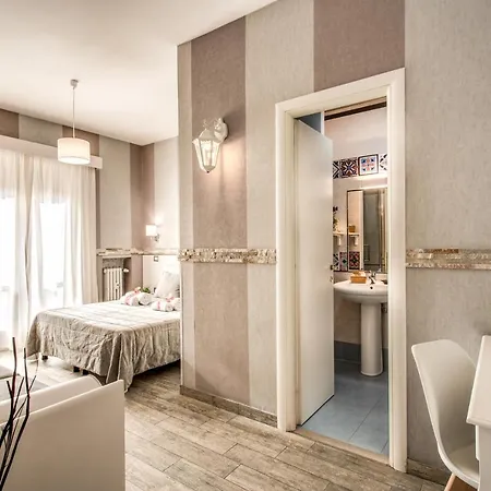Santamaria 3* Rome