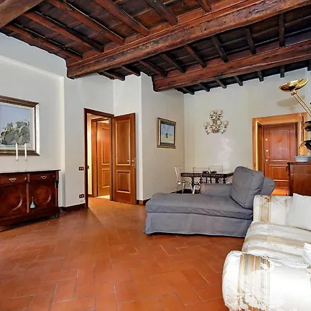 Apartament Trevi Halldis