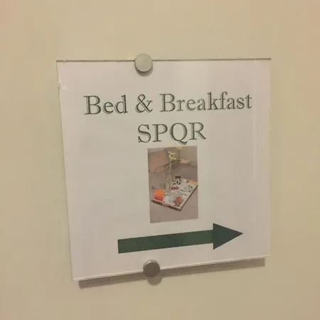 Spqr * Řím