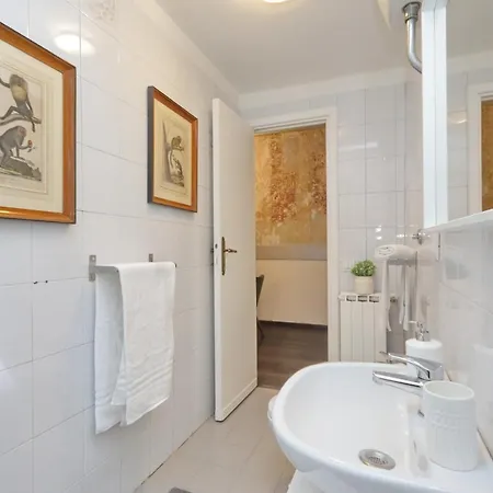 Urbana Apartamento *