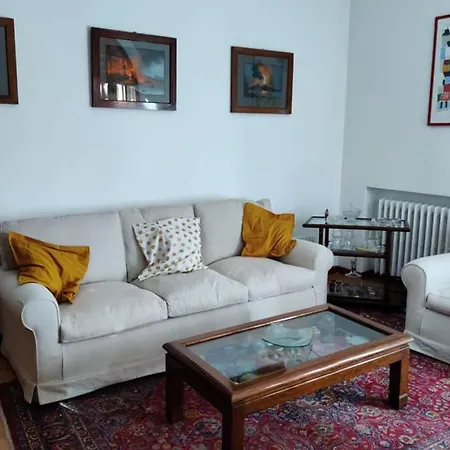 Lanza Tomasi - Centre Apartamento
