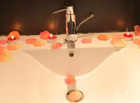 Bed & Breakfast Chroma 3*