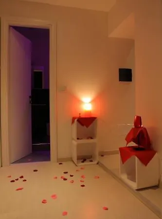 Bed & Breakfast Chroma