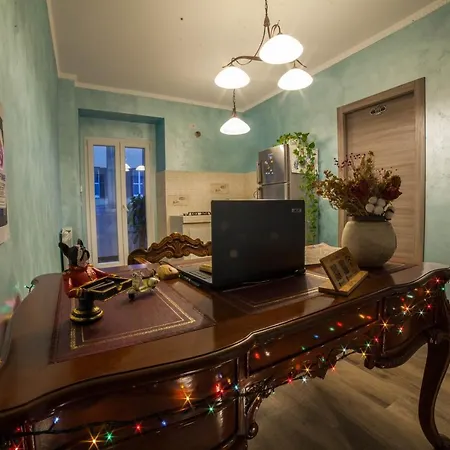 Iris Bed & Breakfast 2*