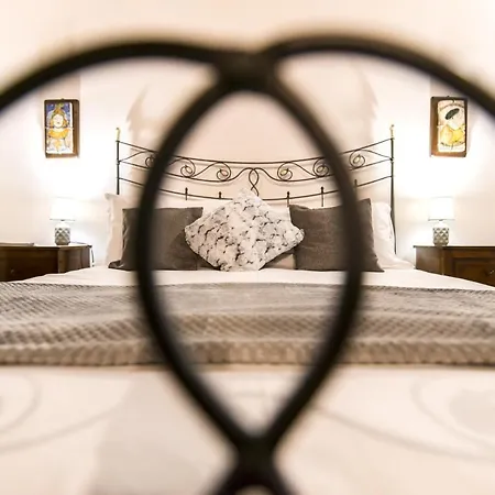 Residenze Romanae - Vicolo Dell'aquila Guest house