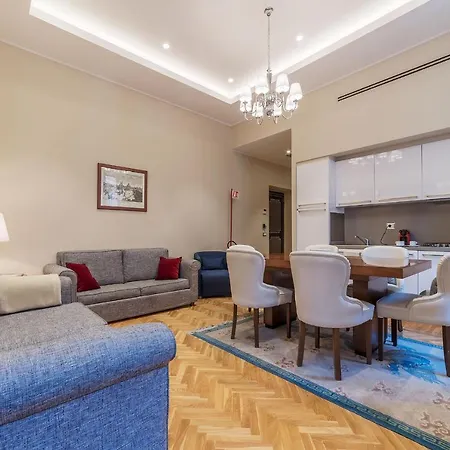 Apartment 900 Rome