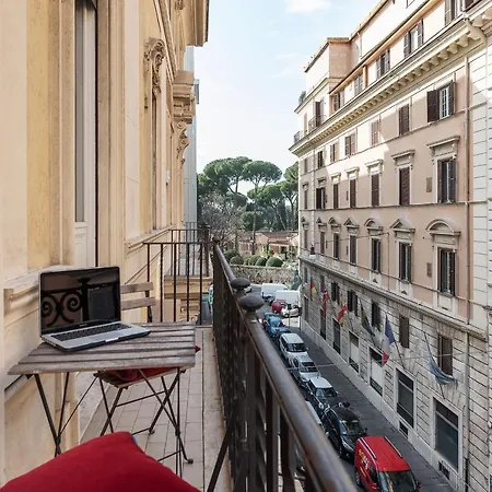 900 Apartment