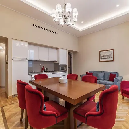 Apartment 900 Rome