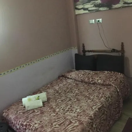 Spqr Bed & Breakfast *