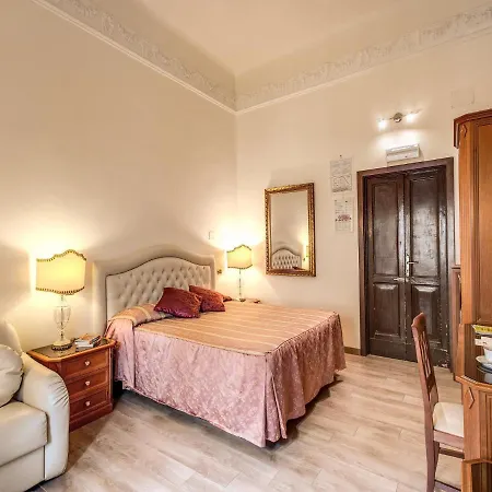 Hotel Labelle 2*