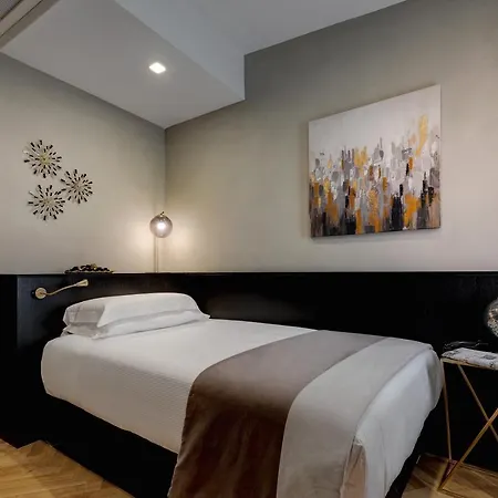 Dharma Boutique & 4* Rome