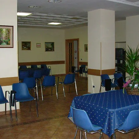 Affittacamere Maria Rosa Molas - Casa Per Ferie 3*