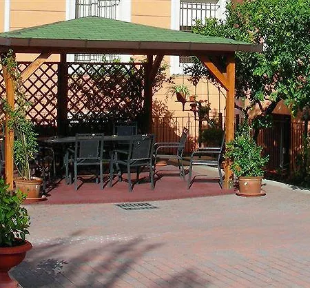Maria Rosa Molas - Casa Per Ferie 3* Roma