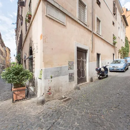 Apartment Homehouse Garofano - Rione Monti - Colosseum *
