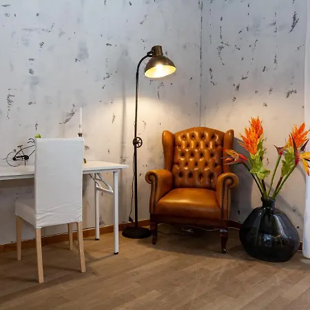 Ferienhaus Quattro Cantoni R-home *
