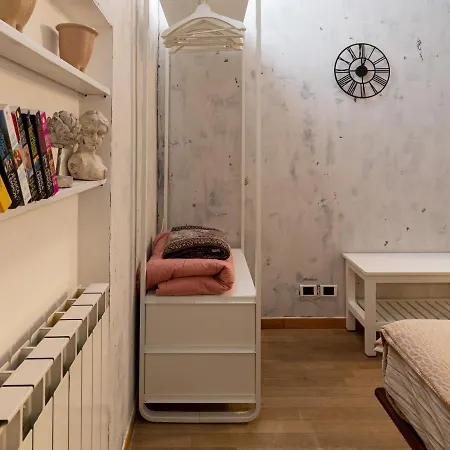 Quattro Cantoni R-home Holiday home Rome