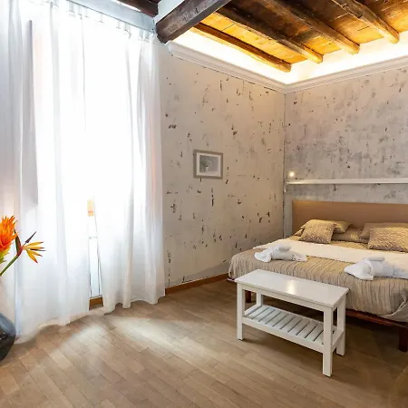 Quattro Cantoni R-home * Rome