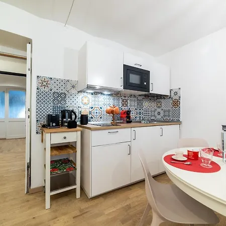 Domus Domi Barberini Sq. Apartment