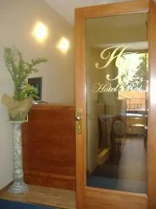 Hotel Roi *