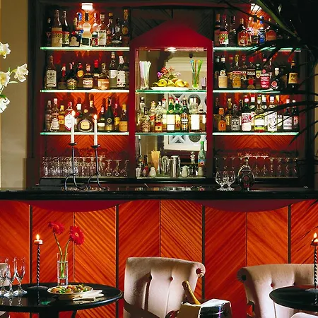 Dei Mellini Hotel 4*