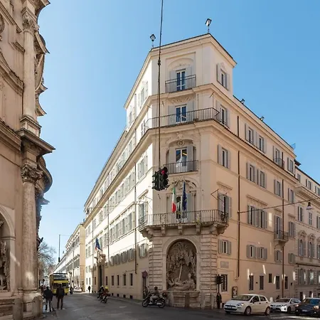 Domus Domi Barberini Sq. * Rome