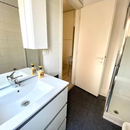 Guest house A Quattro Passi Da 3*