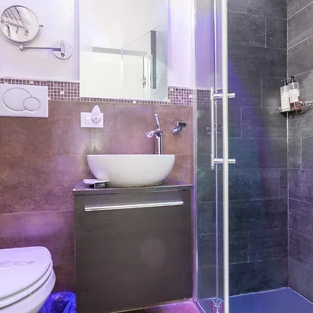 Esedra Relais 2* Rome