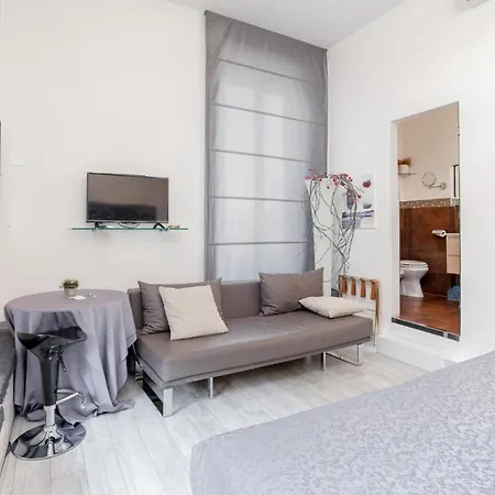 Esedra Relais Guest house 2*