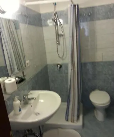 Paolina Rooms * Rome
