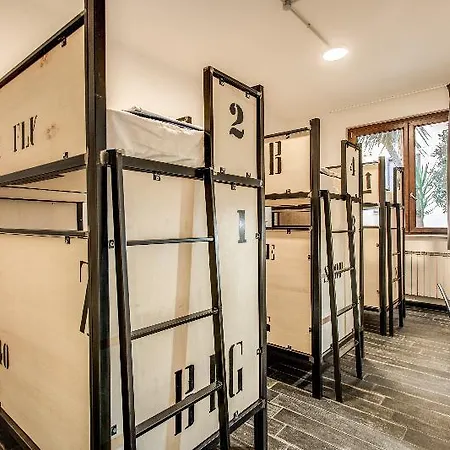 Hostal Trastevere 2 *