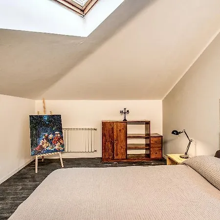 Hostal Trastevere 2 *