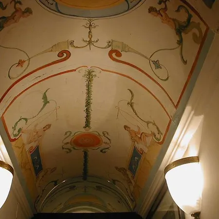 San Carlo Hotel 3*