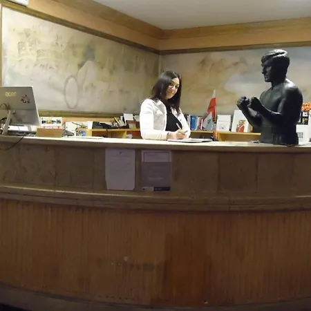 Hotel Cinecitta 3*
