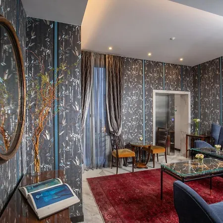 The At The Spanish Steps Luxury Collection - Mario De' Fiori Отель 3*