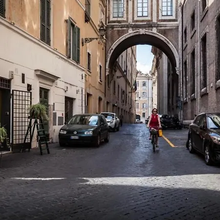 Boutique Pantheon * Roma