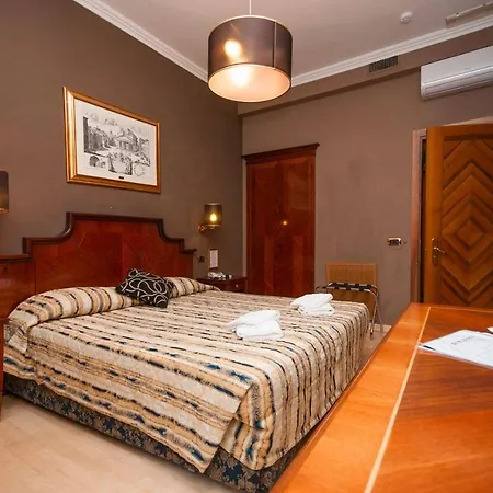 Vatican Guest house 2*