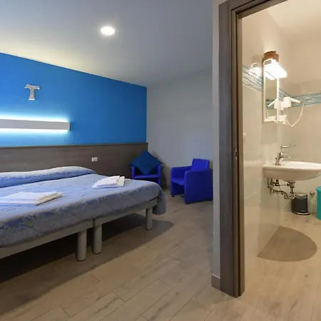 Serafico 3* Rome