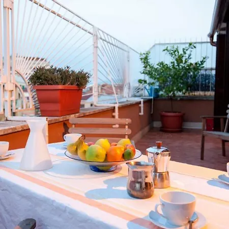 Via Cesare Algranati Apartment
