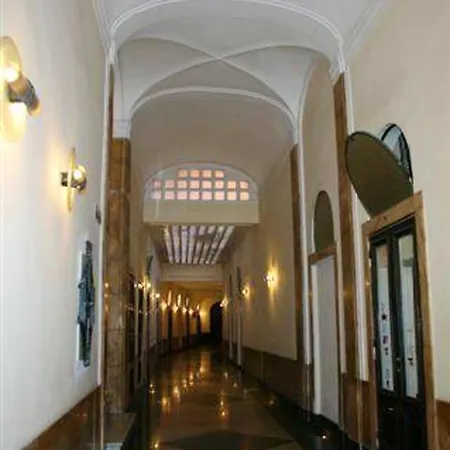 Royal Corso 2* Rome