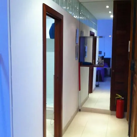 Royal Corso Guest house