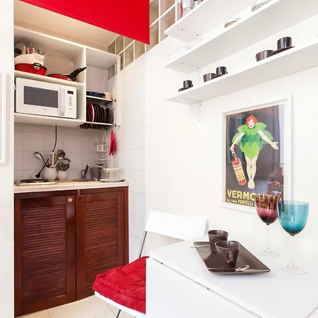 Royal Corso Guest house