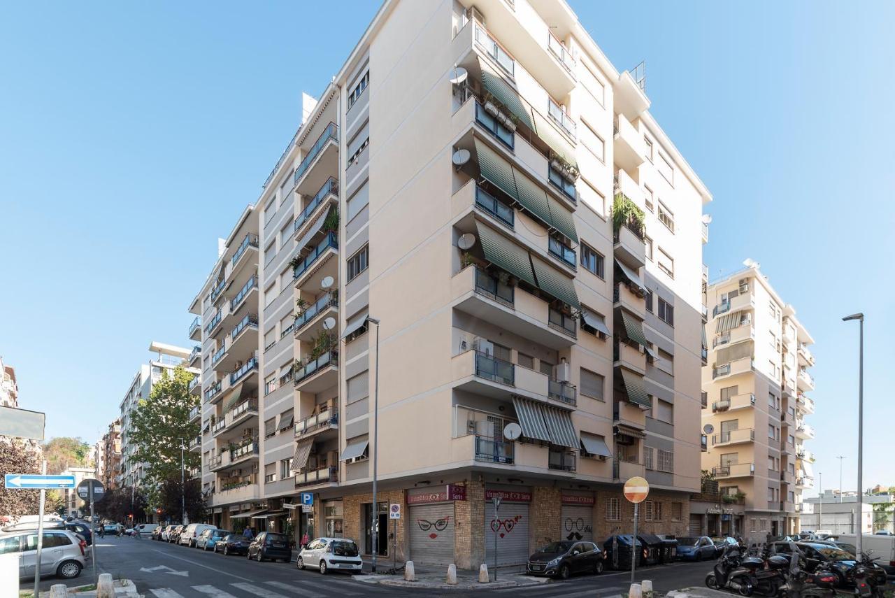 cipro-apartment-with-balconies-rome-photo-15.JPEG