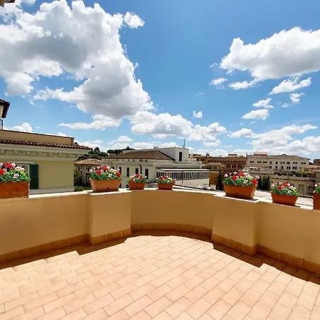 Colosseum Aparthotel 3*