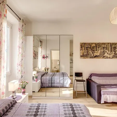 Life In Bed & Breakfast Rome